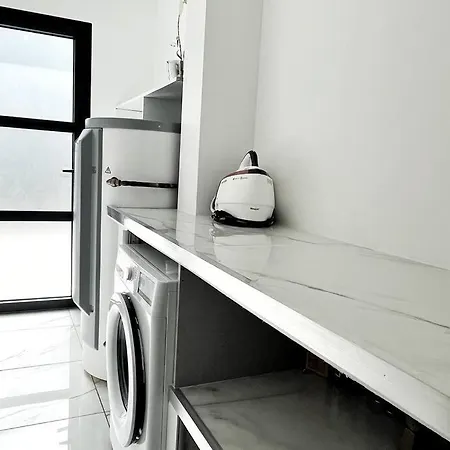 Bora-bora T4 Neuf Avec Terrasse Apartamento